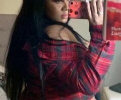sexy, curvy and ready for fun! - Image 2