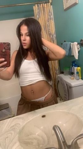 pretty petite latina baddie available for incall, outcall & cardates - 1