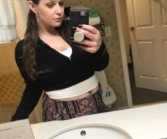 Tap that ass Tuesday - Image 1