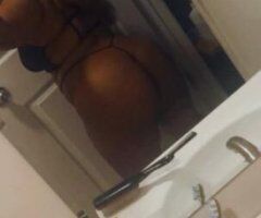 Fantasy 4'11 beautiful petite - Image 10
