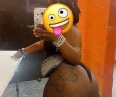 Two Girlz Specials Wet N Juicy 😍 😜 😋 - Image 3
