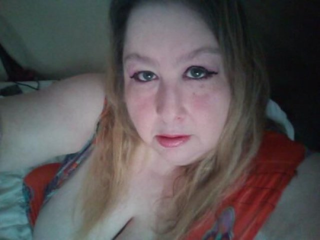 2 girl Holiday Specials$100bbbj******hhhr $180 ****qk $140 - 1