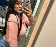 Hermosa😍 recien llegada latina apretadita mojada🤩💞😋 - Image 5