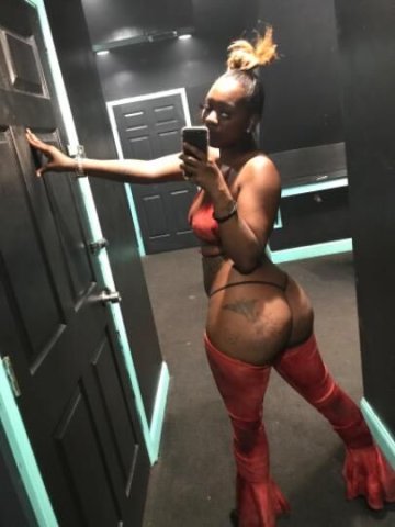 !IM BACCCC INCALLS and outcalls 🥰😍 - 1