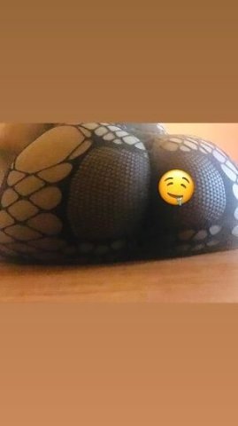 Starr 💘 outcalls uber / lyft have to be provided/ car play available - 1