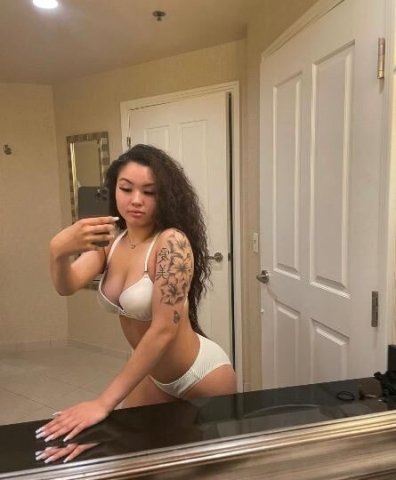incall available - 1