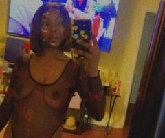 2girlw/Babygirl 🔥oilMassage🫦SUCKem UPs💦😮 - Image 2