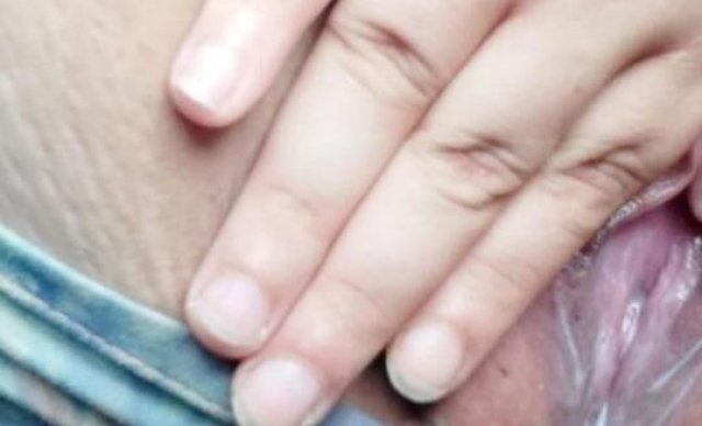 Hurricane pussy In & Outcalls 50 qv head special 150 hh two pops located in frankfort💦 HOUR SPECIAL 250 MULTIPLE POPS SPECIAL pictures & live videos $$$ pretty pink pussy - 1