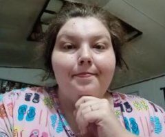 thick thighs - Image 2