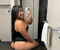 Your Favorite Venezuelan Girl - Image 2