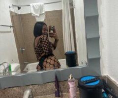 Samoan Candy 🇦🇸🍭 Greek Goddess 🍑✨ Throat Specialist 🤤🍆 OUTCALLS ONLY🏨 2 Girl Special 👯❤ - Image 4