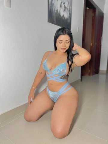 Hello my special 😍😍 for the weekend it is 75 one hour and two hours 150 I accept cash 😈😈 - 1