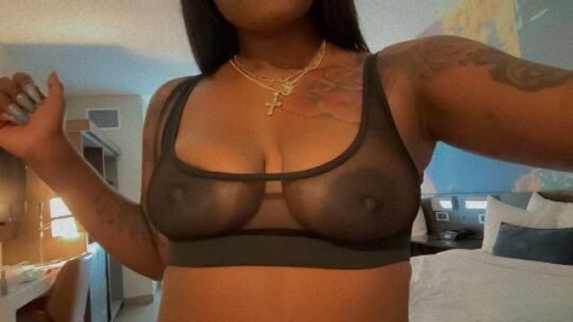 IM HOME WEST MADISON📍MY INSTAGRAM TUNECHI_PRETTY🥰THE REAL NAOMI 💯 YOU CAN FACETIME ME IM REAL 👏🏾👏🏾 NO DEPOSIT UP FRONT - 1