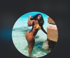 Your favorite chocolate lady - Image 3