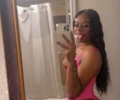 ✨ New In Town 💋 Yo Fav Secret 🤫😍😜 - Image 5
