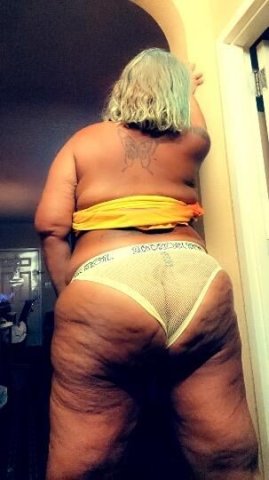 im back and thick as hell. only from 3 pm till 130 am in shannon only reg - 1