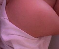 Colorado Springs escorts - yoselin