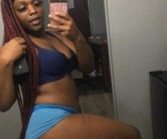 Milwaukee escorts - Chocolate Waterfall