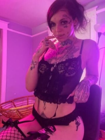 Tatted Snow Bunny (Princess)(&Chocolate) - 1