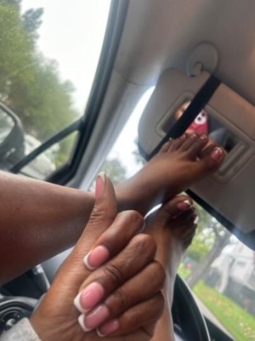 SUPER WETT PUU$$Y Cum and play Outcall ONLY💦 - 1