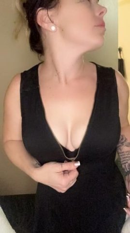 SPECiAL oN iNCALL ViSiTS..CuM see SeXy LiL FuCk DoLL! - 1