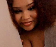 seeking cuddle buddy - Image 4