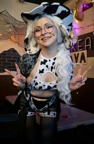 🌸petite🍃 ♡Your Local Goth Bunni♡ 🍃bubbly🌸 - 1