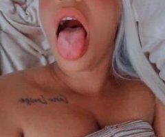 HOT AND BUSTY SQUIRTER 💦 - Image 3