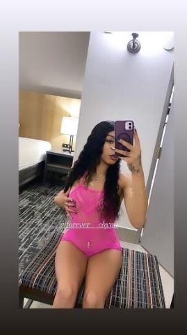 BACK IN TOWN⏰🌟 Follow Me On IG @Forever__Chyna 💕 All natural 100% REAL - 1