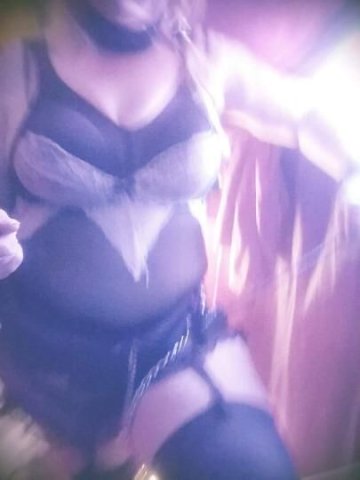 😋👯♀🏄🏼♀I can be your Monday SURPRISE 🫧!!🧸🌹😋qv60-halfh100-hour180 - 1