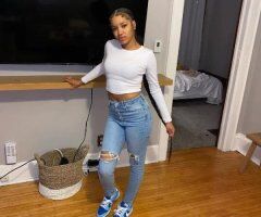Milwaukee escorts - incalls
