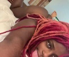 THICK AF black babe looking to satisfy you tonight! - Image 5
