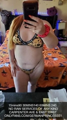 READ B4 CONTACTING ME..25 AND UP.....IAM A BAD BITCH💯 BRONX BADEST BITCH 💯 #1 CITY GIRL💯BITCHES COULD NEVER BE ME 💯 HOT GIRL WINTER WITH A 55 YEAR OLD GERMAN COUGAR - 1