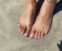 AVAILABLE NOW Its Tiny 🙈👅 BBW 😋😍 MOBILE🚗💨 FOOT FETISH GIRL🦶🏽💅🏽 OUTCALLS & CAR DATES ONLY AVAILABLE - Image 4