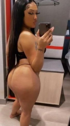 I’m sexy Latina girl I’m new in town and available now come to me now car play & OUTCALL friendly 🥰24/7💦 - 1