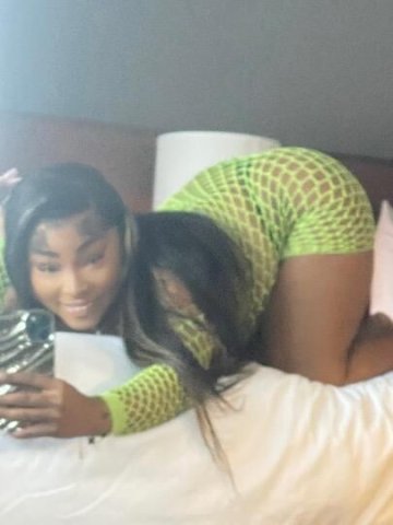 BOOK WITH ME IM THE BEST SEXY BLASIAN 😊👀💦🍑🍒 IN TOWN - 1