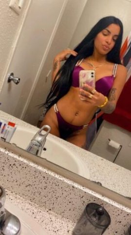 latina disponible - 1