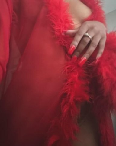 available for outcall only 24/7 😘 - 1