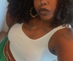 Shreveport escorts - Treat yourself😘 New here✈ just landed Here for a good time not a long time😜💦🫣