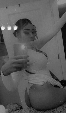 5/4🤭 THICK 🍑 CREAMER 😘 Car Dates✅ OUTCALLS ✅ FT SHOWS ✅ CONTENT ✅ - 1
