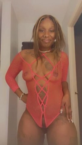 IMHORNY&READYFORYOUDADDYCOMEMAKEMESQUIRT💦 - 1
