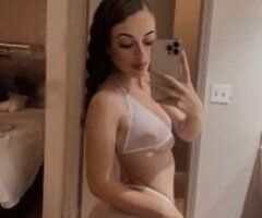 Your fav snowbunny/Upscale VIP Companion. Rather it’s a night in, Dinner Date having fun I’ll bring the party to you!!!9:58 PMI see: Men/ Couples - Image 3