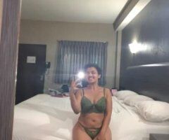 Bronx escorts - Throat goat with a waterpark 😻🤪💦🍆