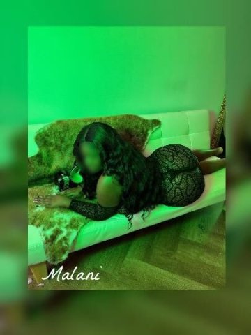 🚨 BADDIE ALERT !!🚨 pretty chocolate face & A killer body 🤪💣🍫 - 1