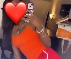 Jacksonville escorts - pretty