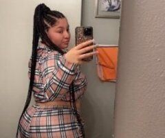 Thick Latina Back In Town 🥳💋💦🍒🥳 - Image 4