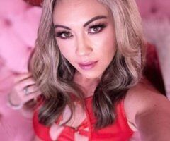 Asian MILF with a 😈 Pussy - Image 3