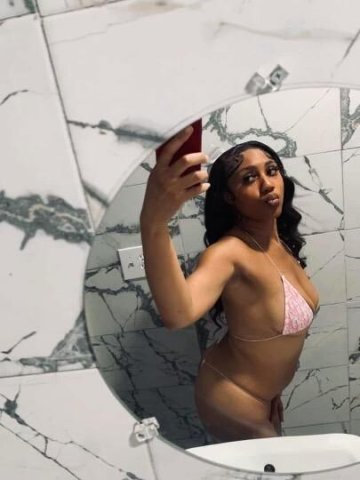 Creamy, pretty & petite 🩷✨ INCALLS ONLY - 1