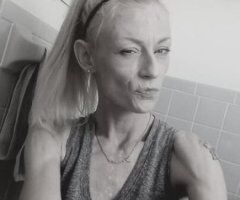 Cincinnati escorts - Let me be your go to....🍭💜