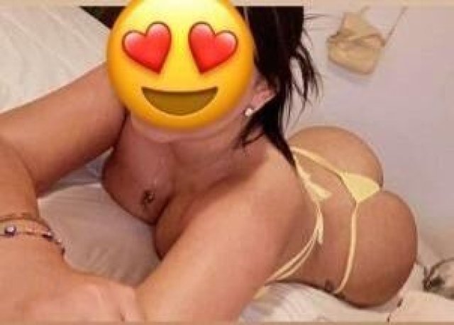 WESTBURY NY🔥 culo y tetas grandes 🍑🍒 bbj 👅 - 1